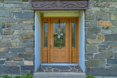 1189 Mohawk Rd, Schenectady, NY 12309 - photo 4