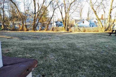 64 Ferris St, Saint Albans, VT 05478 - photo 5