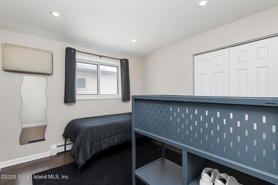 191 Lamberts Ln, Staten Island, NY 10314 - photo 5