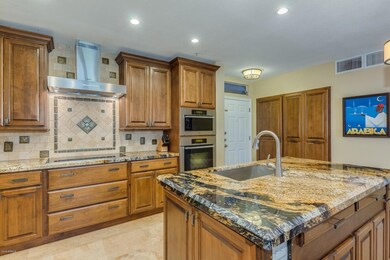 Custom Kitchen w/Quality Craftsmanship