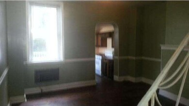 12 4th St, Brookhaven, PA 19015 - photo 3