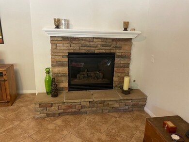 33559 Abbey Rd, Temecula, CA 92592 - photo 5