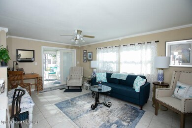 3 926 Wren Cir - Lv Rm 1jpg