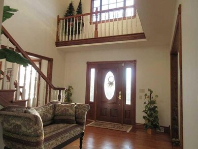 Entry/Foyer. Front entrance