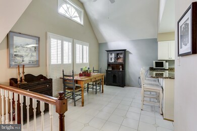 7223 Harbor Ln unit 2-1, Columbia, MD 21045 - photo 3