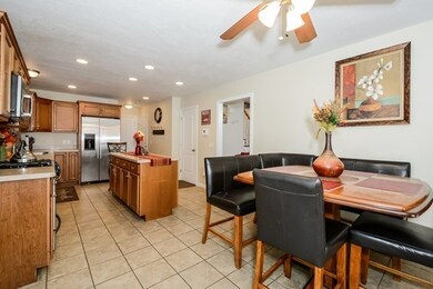 189 Laurelton St, Springfield, MA 01109 - photo 5
