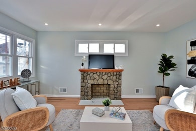 39 Grant Place, Irvington, NJ 07111 - photo 4