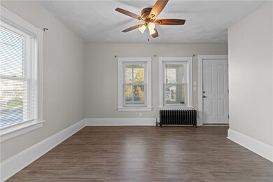 38 Arthur St, West Warwick, RI 02893 - photo 4