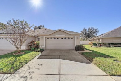 31034 Whitlock Dr, Wesley Chapel, FL 33543 - photo 2