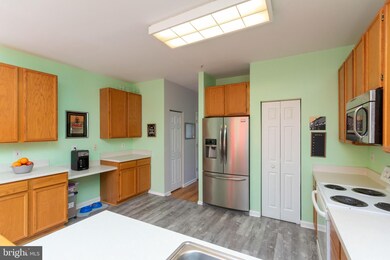 10832 Ephraim Dr, Owings Mills, MD 21117 - photo 7