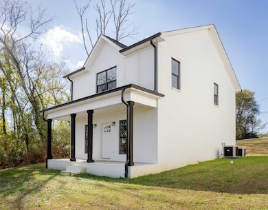 213 Virginia Ave, Florence, AL 35630 - photo 2