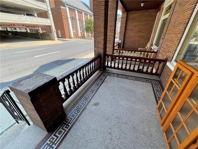 616 W Walnut St, Allentown, PA 18101 - photo 4