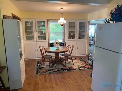 245 Fremont St, Elmore, OH 43416 - photo 3