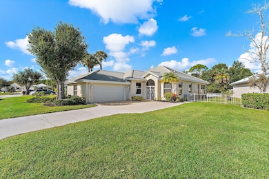 7756 SE Bay Cedar Cir, Hobe Sound, FL 33455 - photo 3