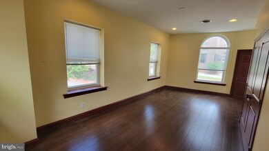 804 Hollins St unit 2ND FLOOR, Baltimore, MD 21201 - photo 5