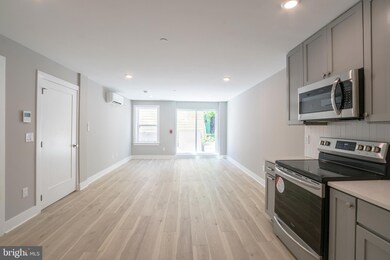 5230 Walnut St unit 1R, Philadelphia, PA 19139 - photo 3
