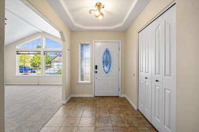 1336 Hawk Dr, Central Point, OR 97502 - photo 5