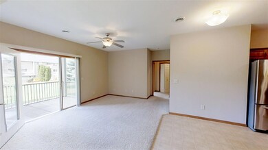 2623 Orchard Dr unit 3, Cedar Falls, IA 50613 - photo 4