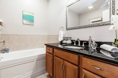 4613 S Langley Ave unit 1N, Chicago, IL 60653 - photo 6