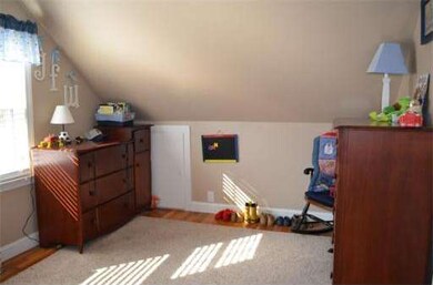 115 Stimson St, West Roxbury, MA 02132 - photo 6