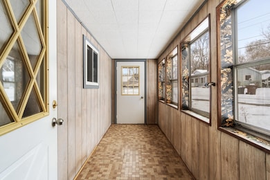 2942 Whitlock Rd, Jackson, MI 49202 - photo 2