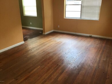 5111 Kingsbury St, Jacksonville, FL 32205 - photo 4