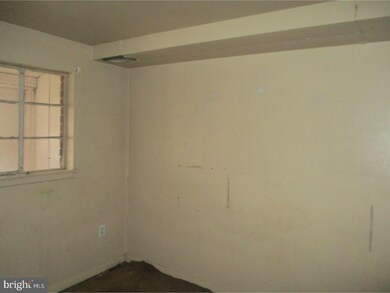 2406 Wainwright St, Camden, NJ 08104 - photo 7