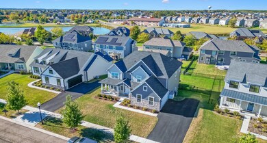 3604 Harmony Cir, Elgin, IL 60124 - photo 4