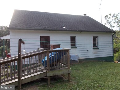 2224 Dargan Rd, Sharpsburg, MD 21782 - photo 5