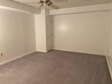 140 Place Ln unit 140, Woburn, MA 01801 - photo 6