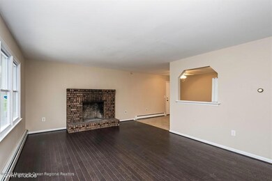 02_1770PARKSIDEDR_2002_LowRes