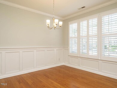 004-1280x960-dining-room