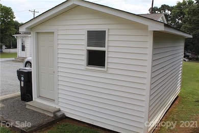 884 Old Charlotte Rd SW, Concord, NC 28027 - photo 4