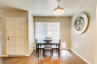 Dining Room (2)