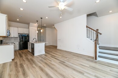 005-photo-living-room-14324469