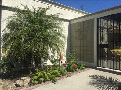 792 Via Los Altos unit C, Laguna Woods, CA 92637 - photo 2