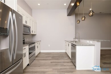 410 S Main St, Findlay, OH 45840 - photo 4