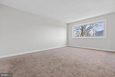 14 Halley Place SE unit 203, Washington, DC 20032 - photo 6