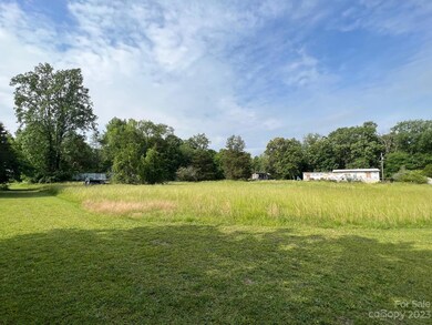 6091 Oakridge Rd, Clover, SC 29710 - photo 2