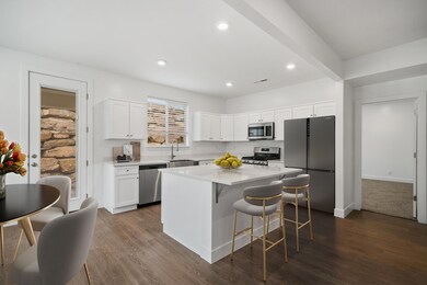 7104 E3 Kitchen