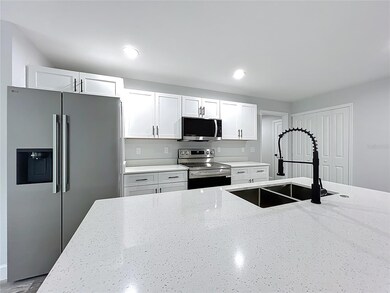 527 Marion Oaks Ln, Ocala, FL 34473 - photo 7