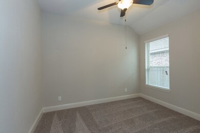 3807 Spruce Bend Ln, Spring, TX 77386 - photo 3