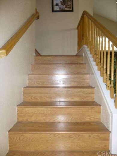 Wood floor staicase
