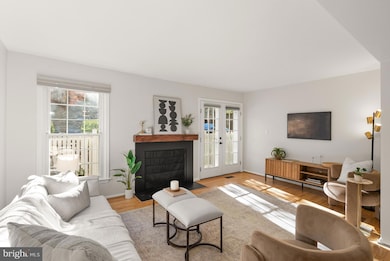 2905 S Woodstock St unit C, Arlington, VA 22206 - photo 3