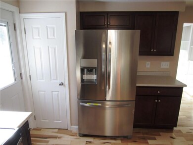 20 Walkers Ridge Dr, Sanford, ME 04073 - photo 4