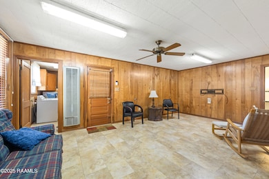 629 S Weeks St, New Iberia, LA 70560 - photo 2