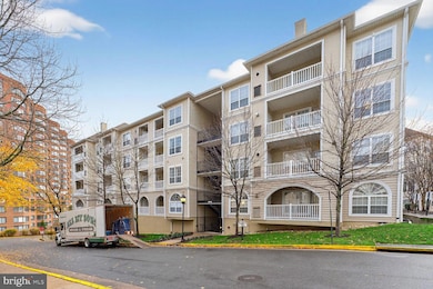 4550 Strutfield Ln unit 2213, Alexandria, VA 22311 - photo 2