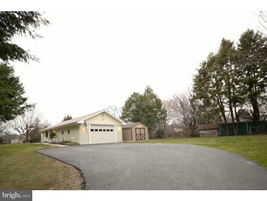 209 S Manor Dr, Media, PA 19063 - photo 3