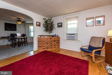 915 Columbia Ave, Lansdale, PA 19446 - photo 7