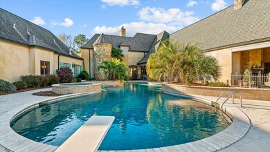 Gorgeous POOL!